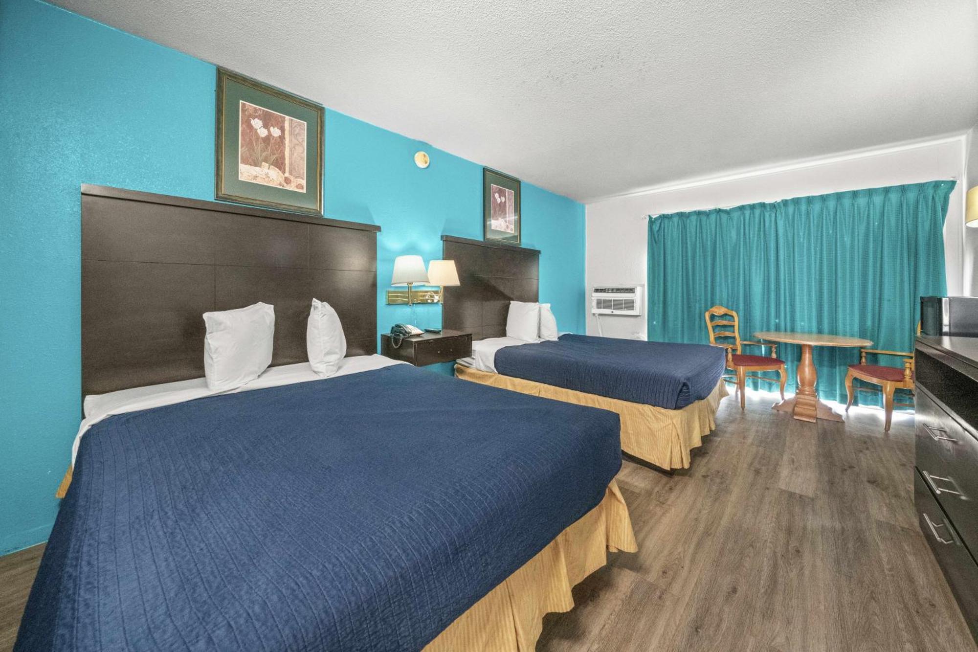 Executive Inn Rusk Kültér fotó