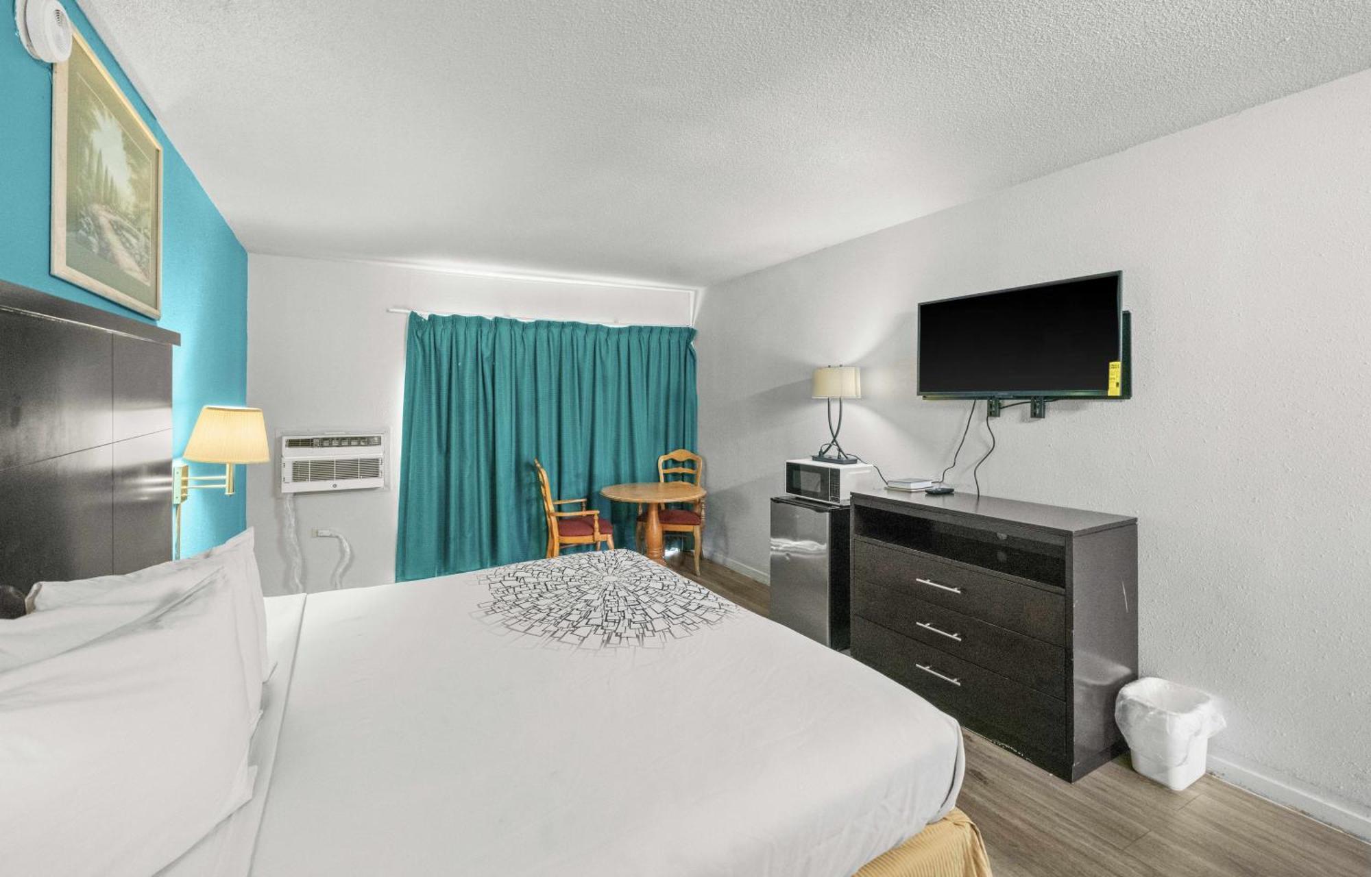 Executive Inn Rusk Kültér fotó